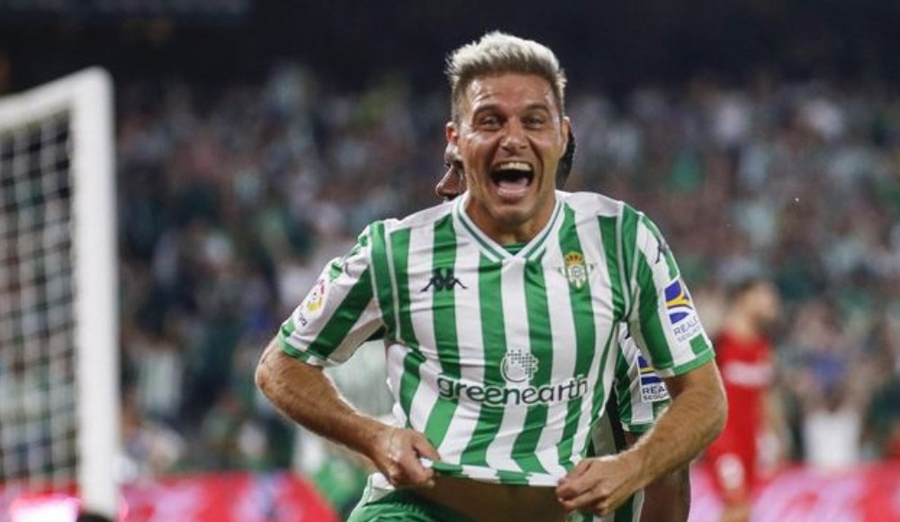 Joaquin Sanchez, Real Betis ile sözleşmesini bir yıl uzattı