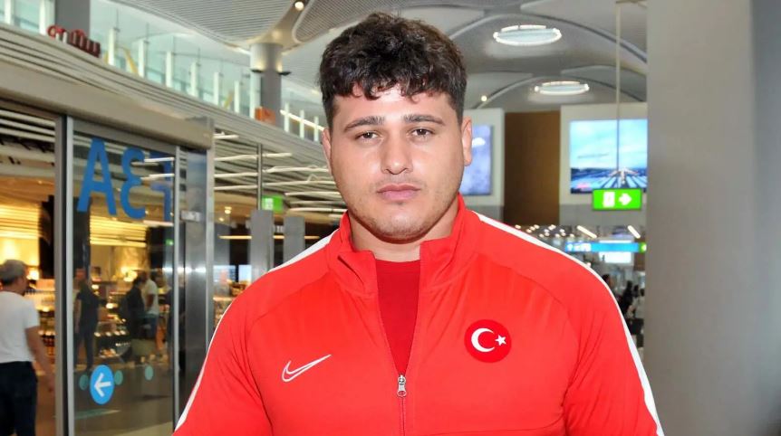 Rıza Kayaalp: "Spordan anlayan, gençliğe hizmet etmek isteyenler görevde olmalı"