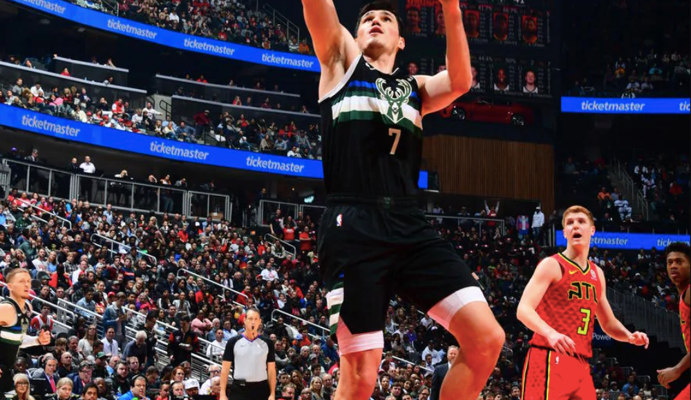 Bucks, Hawks'a acımadı! Ersan'dan double-double...