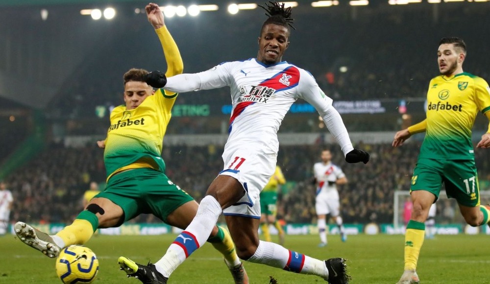 Crystal Palace 1 puanı son anlarda kurtardı!