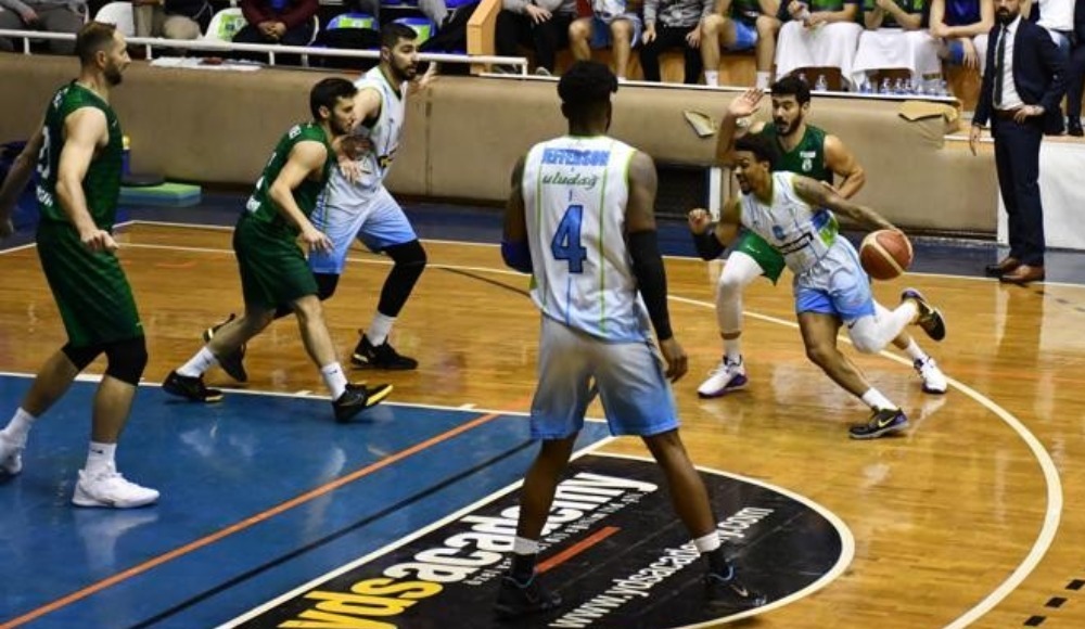 Bornova Belediyespor deplasmanda kazandı