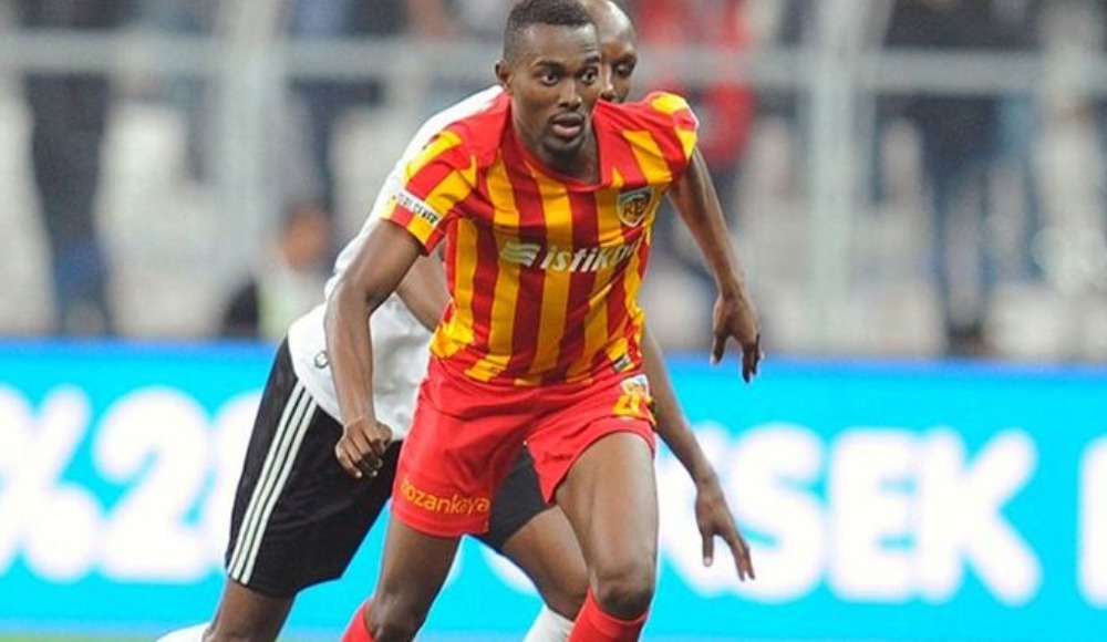 Bernard Mensah: "Hem Türkiye'den hem de yurt dışından teklifler oldu.''