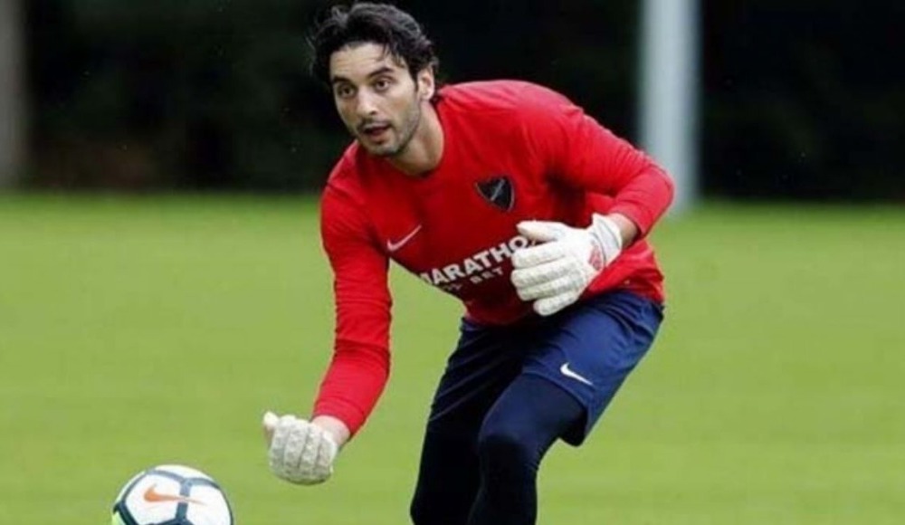 Süper Lig ekibi Cenk Gönen'i denemeye aldı!