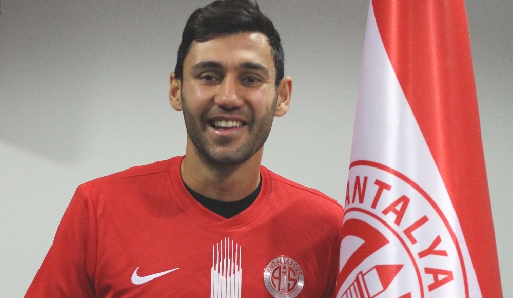 Antalyaspor, Veysel Sarı'ya imza attırdı!