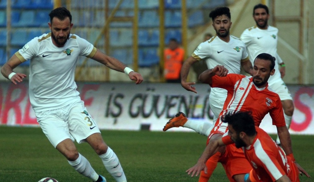 Adana'da gol sesi çıkmadı! 0-0