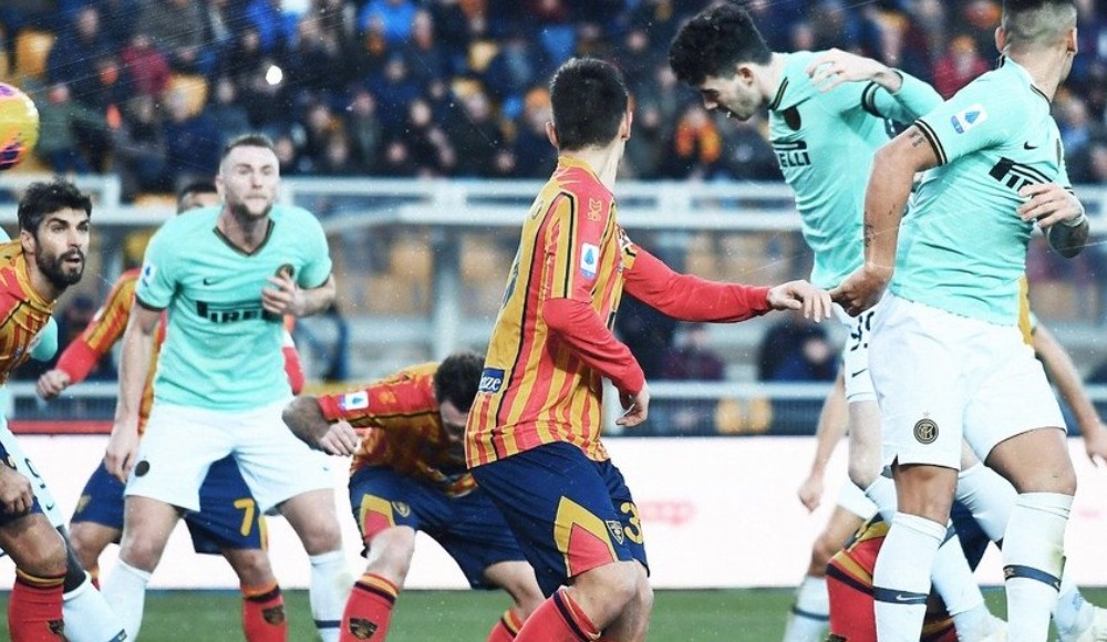 Inter, Lecce deplasmanında puan kaybetti