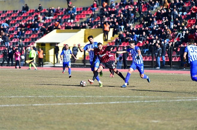 Uşakspor, Ergene Velimeşe Spor’u 2-0 mağlup etti