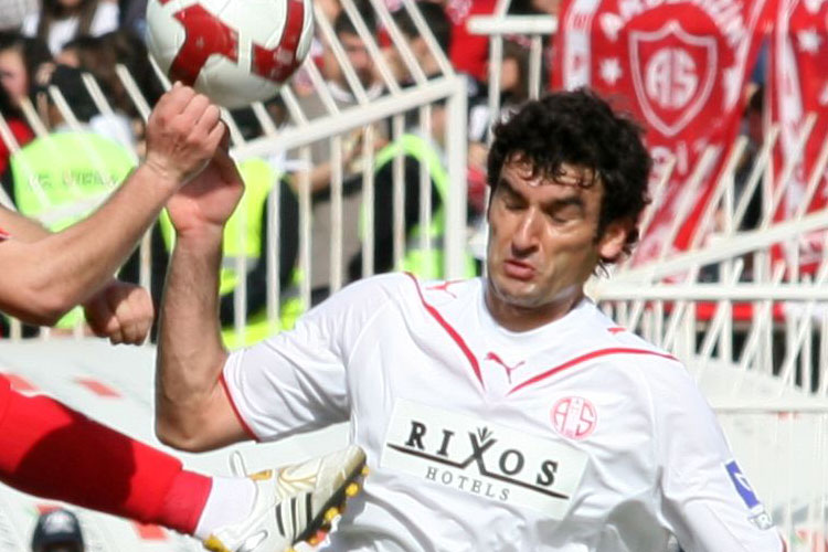 6) MILE JEDINAK (2009-2010)