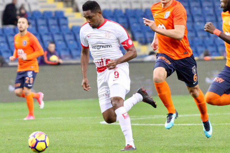 10) SAMUEL ETO'O (2015-2018)