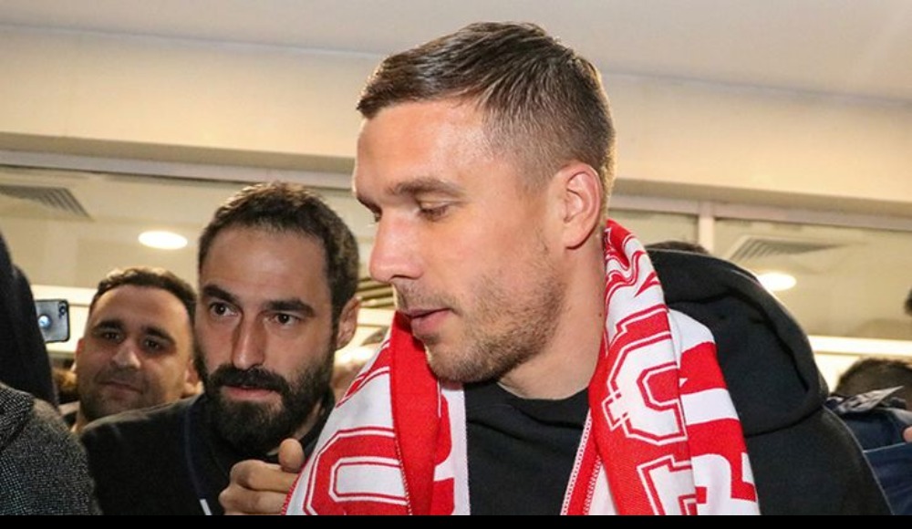 11) LUKAS PODOLSKI (2020-...)