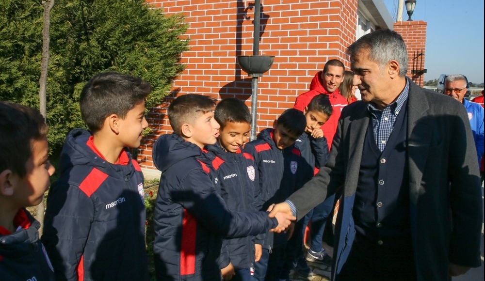 "Futbolun kalkınması için yeni bir devrim yapmak gerekiyor"