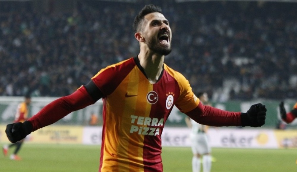 Taner Savut: ”Galatasaray sağlık ekibi takdiri hak ediyor”
