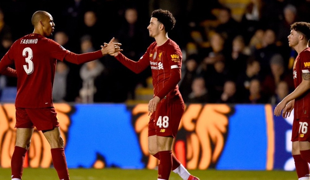 Liverpool turu Anfield'a bıraktı! 2-2
