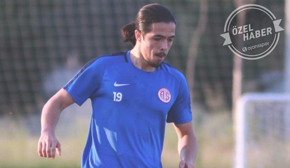 Antalyaspor'un 3 genci kiralık olarak gitti