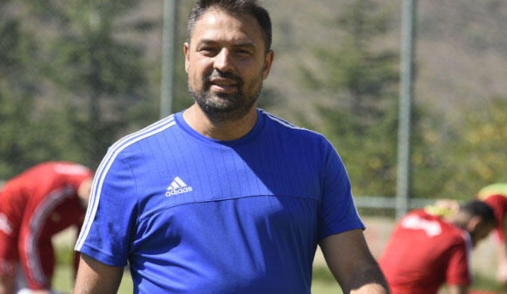Gümüşhanespor, teknik direktör Fatih Akyel ile yollarını ayırdı