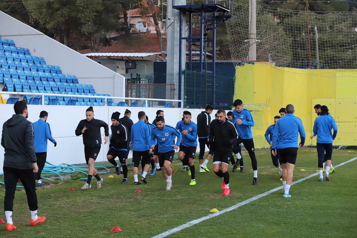 Menemenspor - Fatih Karagümrük maçını hangi kanal yayınlayacak belli oldu