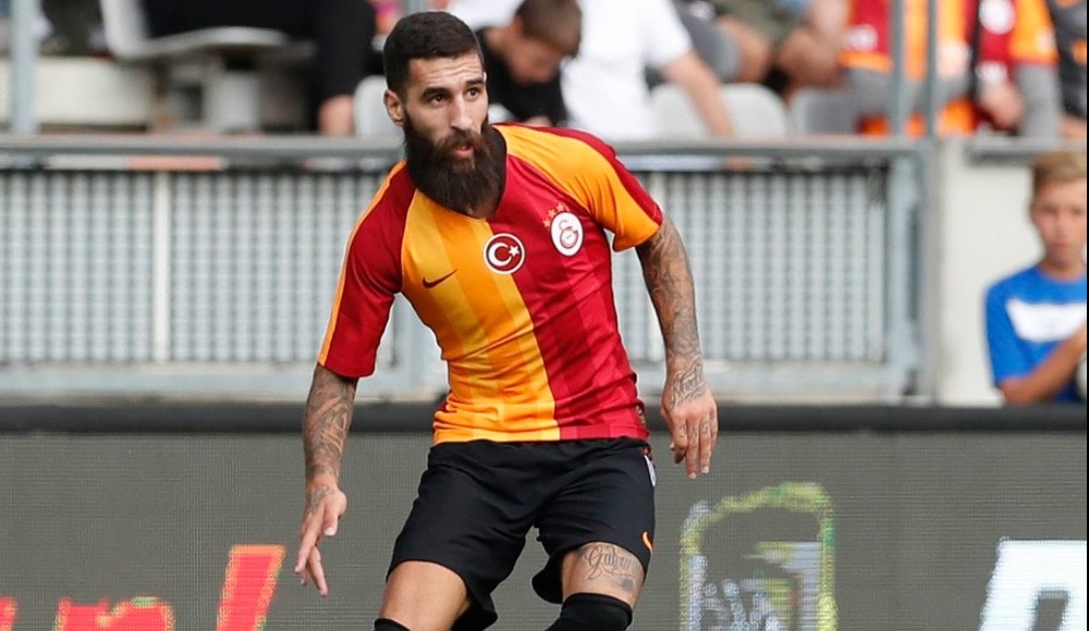 Galatasaray, Jimmy Durmaz'ın çocukluk aşkı!