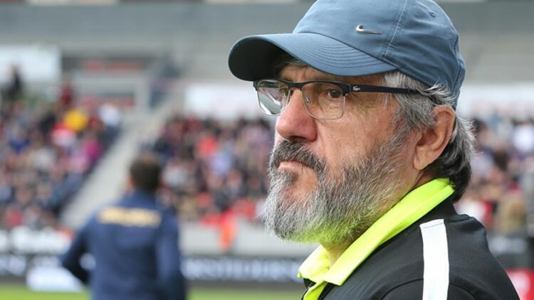 Reşit Akçay'ın Trabzonspor'a karşı karnesi
