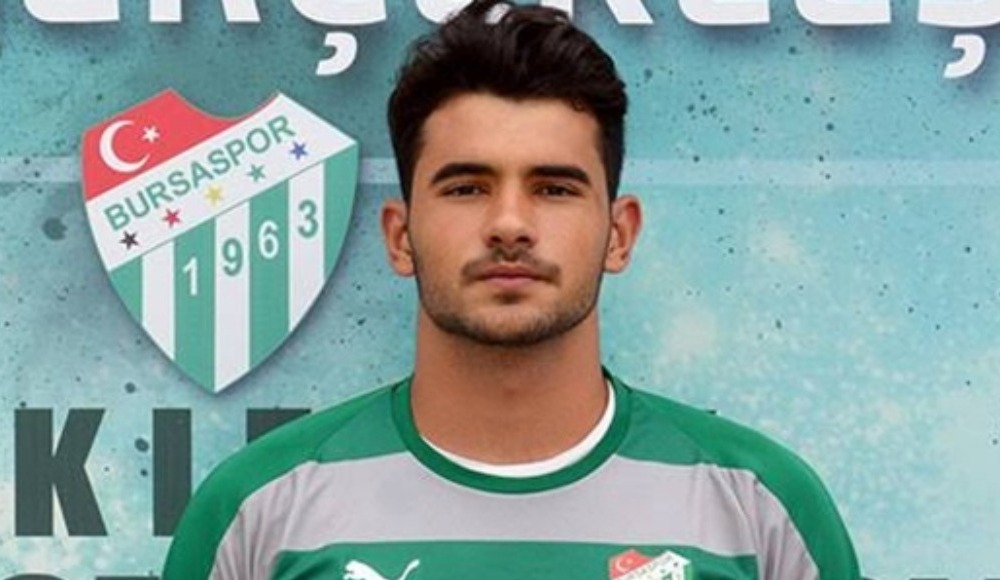 Bursaspor'un genç kalecisi yurt dışına transfer oldu