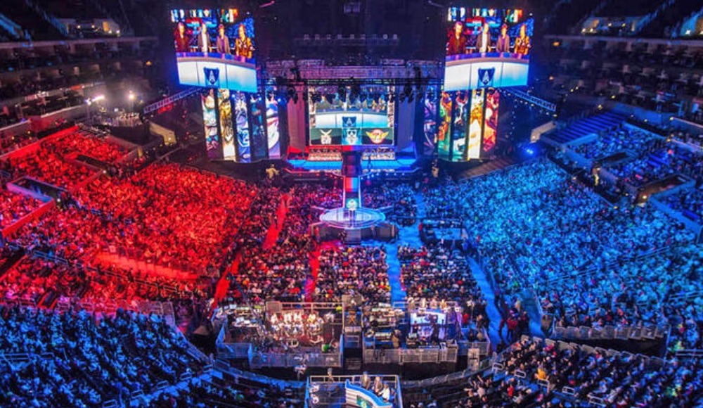 E-sporda dudak uçuklatan gelir