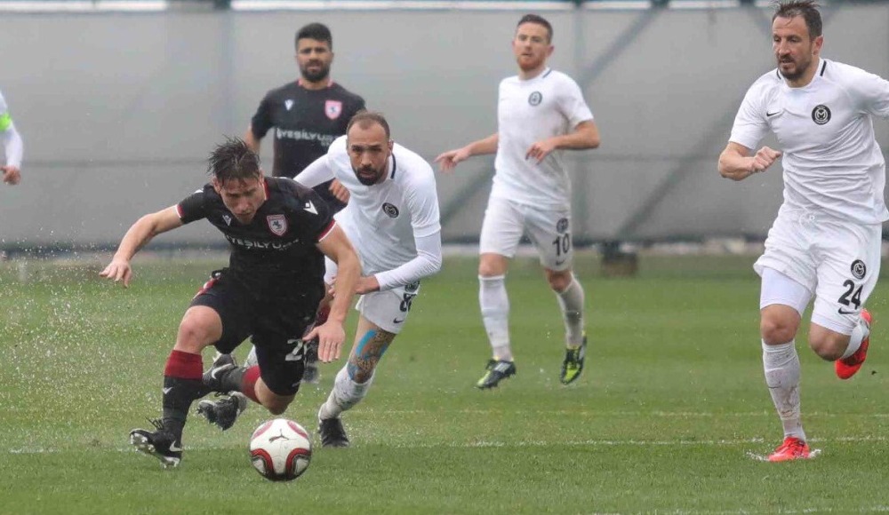 Samsunspor, Manisa'yı geçti ve zirvede arayı açtı!