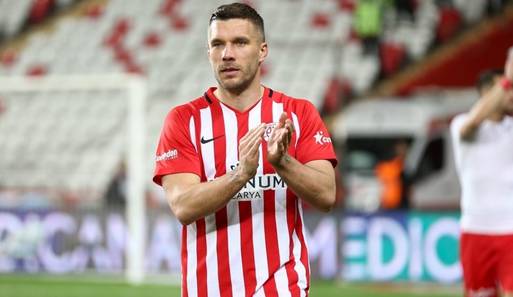 Lukas Podolski: "Türkiye'yle iyi bir bağım var"