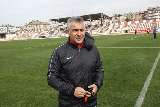 Mehmet Altıparmak: “12 maç sonra Süper Lig’e çıkacağız”