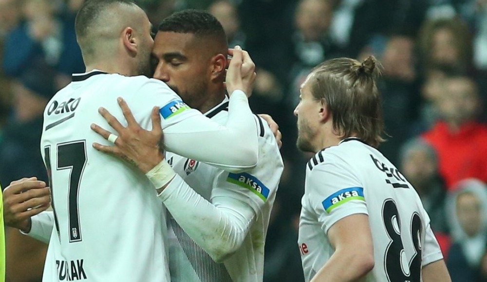 Caner Erkin'den orta yağmuru! Yok böyle değer..