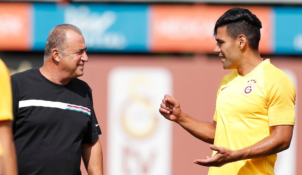 Falcao derbide oynamak için Fatih Terim'le özel olarak görüştü!