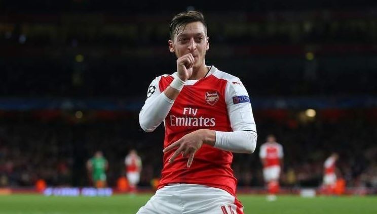 Mesut Özil bu sezon kaç gol attı?