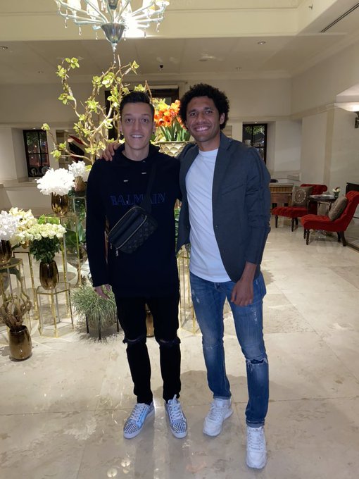 ''Mesut Özil, Fenerbahçe'ye gelebilir''