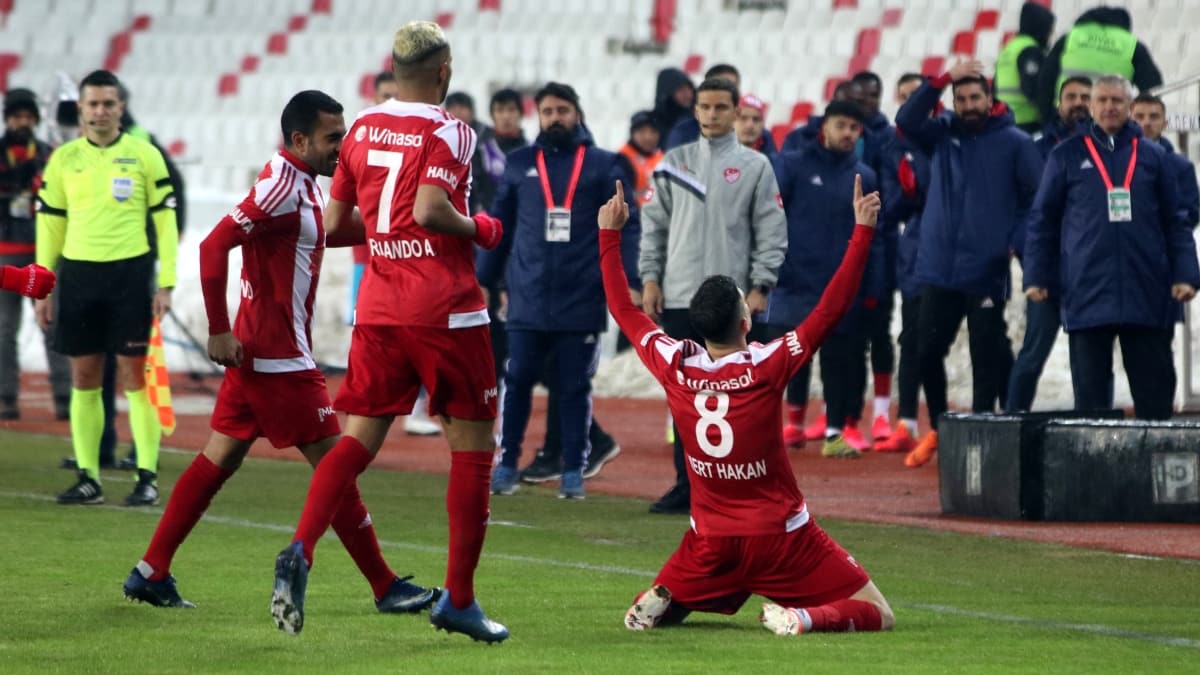 "Süper Lig'in seviyesi arttı"