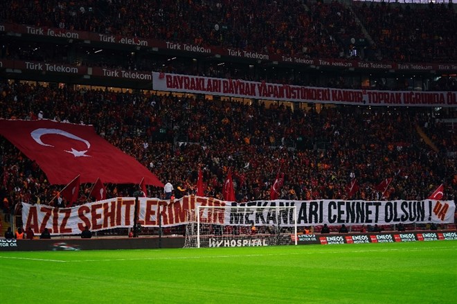 Galatasaray - Gençlerbirliği maçında İdlib şehitleri unutulmadı