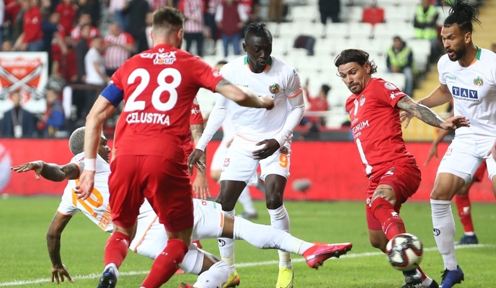 Antalyaspor, PFDK'ya sevk edildi