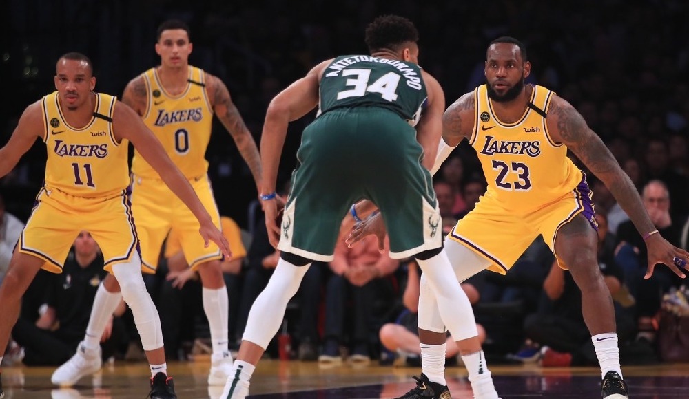 Los Angeles Lakers playoff'u garantiledi! Yıllar sonra...