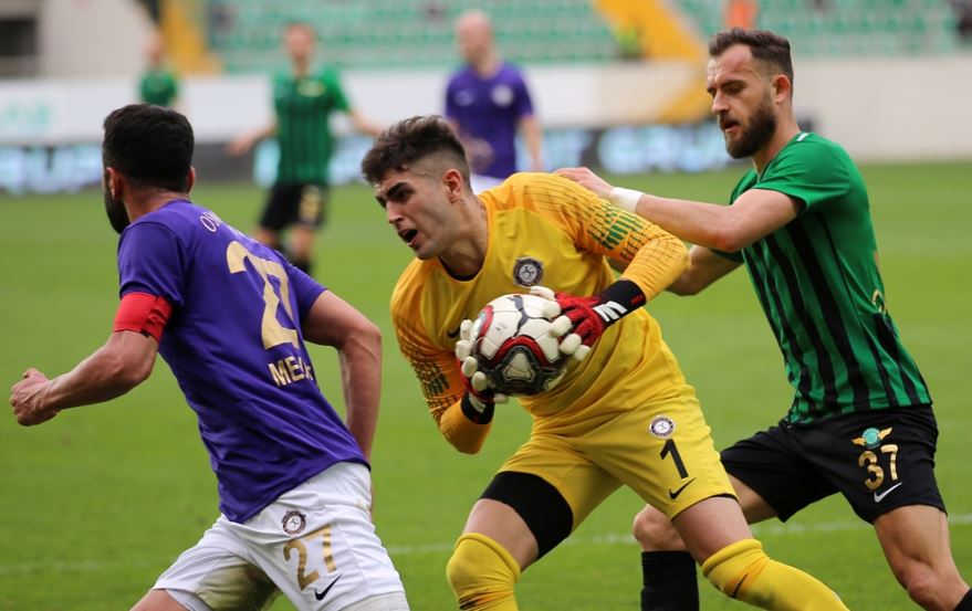 Akhisarspor istediğini aldı