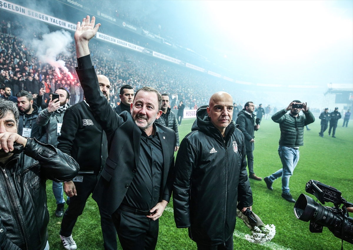 "Şampiyonluğa oynayan bir takımda çalışıyoruz"