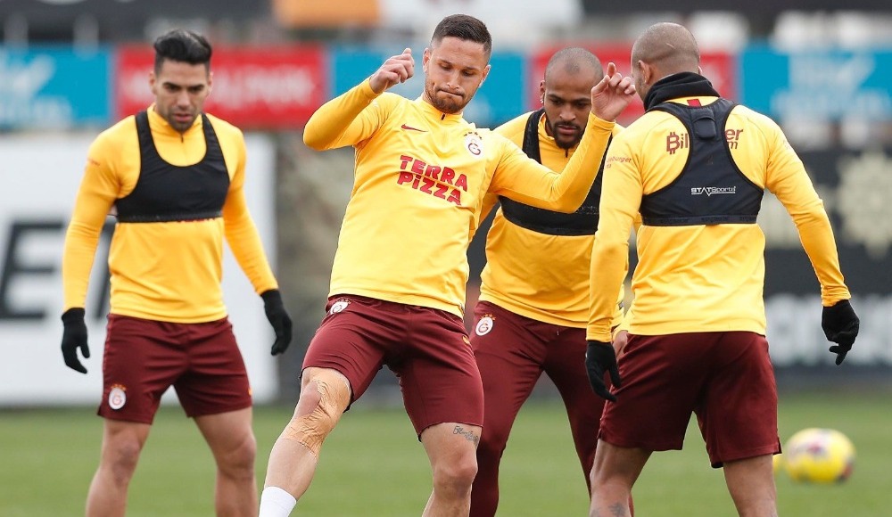 Florin Andone evde çalışmalarına devam ediyor