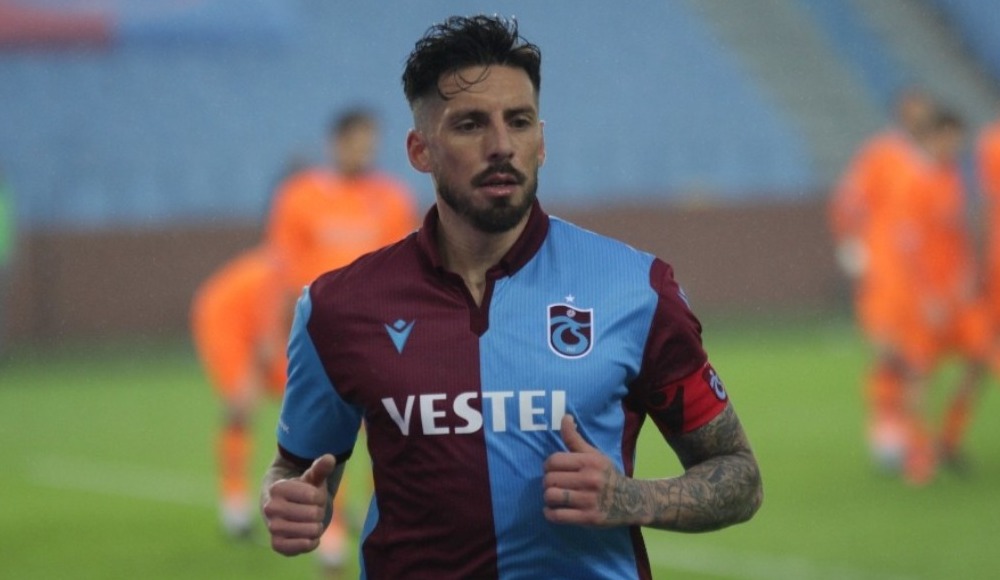 8 gol 10 asist