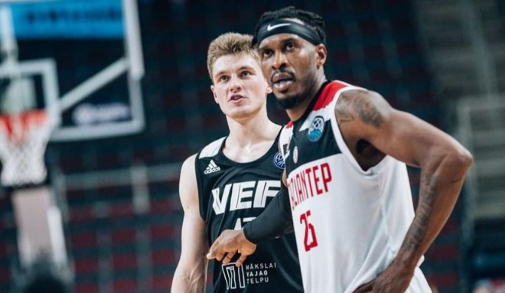 Gaziantep Basketbol'da 2 oyuncuyla yollar ayrıldı