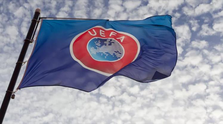 'Ülke ligleri play-off kararı alabilir'