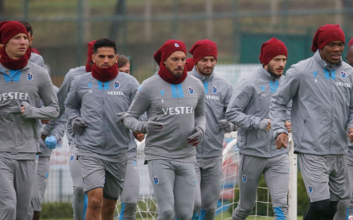 Uğurcan Çakır: “Yabancı futbolculardan gitmek isteyenler oldu”