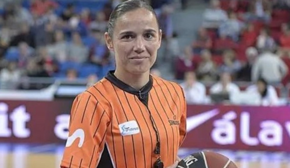 FIBA hakemi Mendoza, koronavirüse karşı hastanede çalışıyor