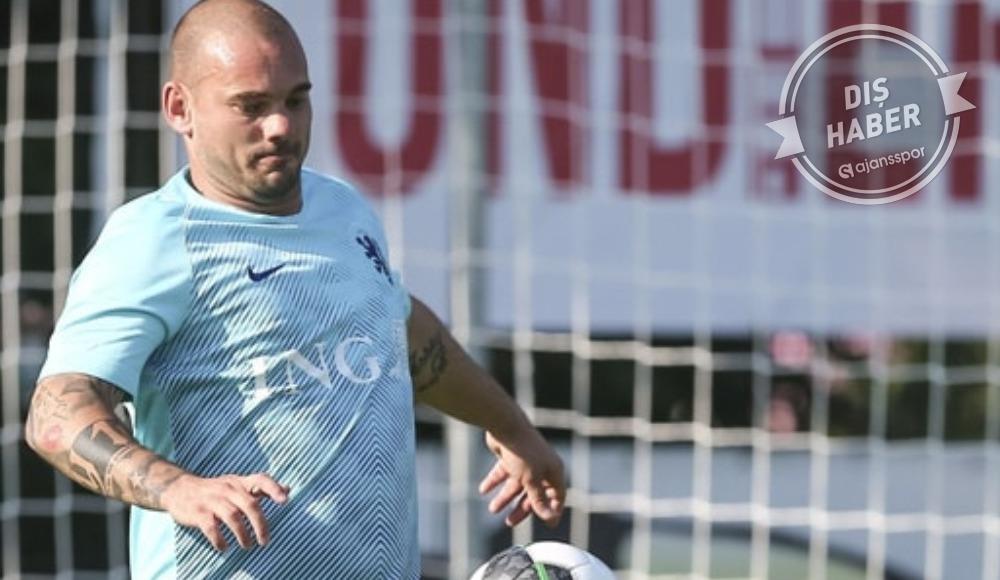 "Sneijder içiyor, yiyor ve şişmanlıyor"