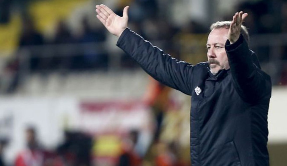 "Herkesin beğenerek izleyeceği bir futbol oynatmak istiyorum"