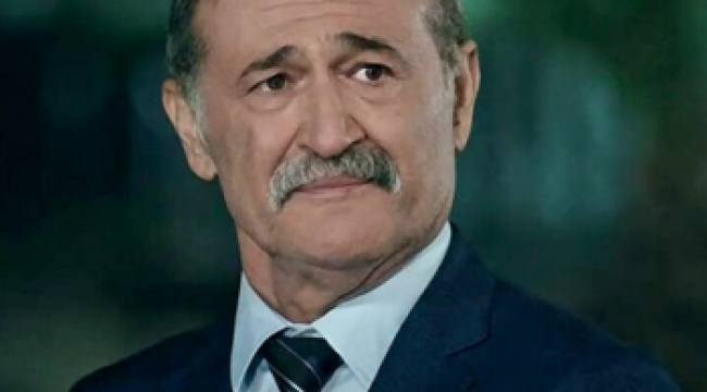 Yönettiği Bazı Tiyatro Oyunları: