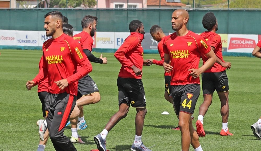 Göztepe çalışmalarını sürdürdü!