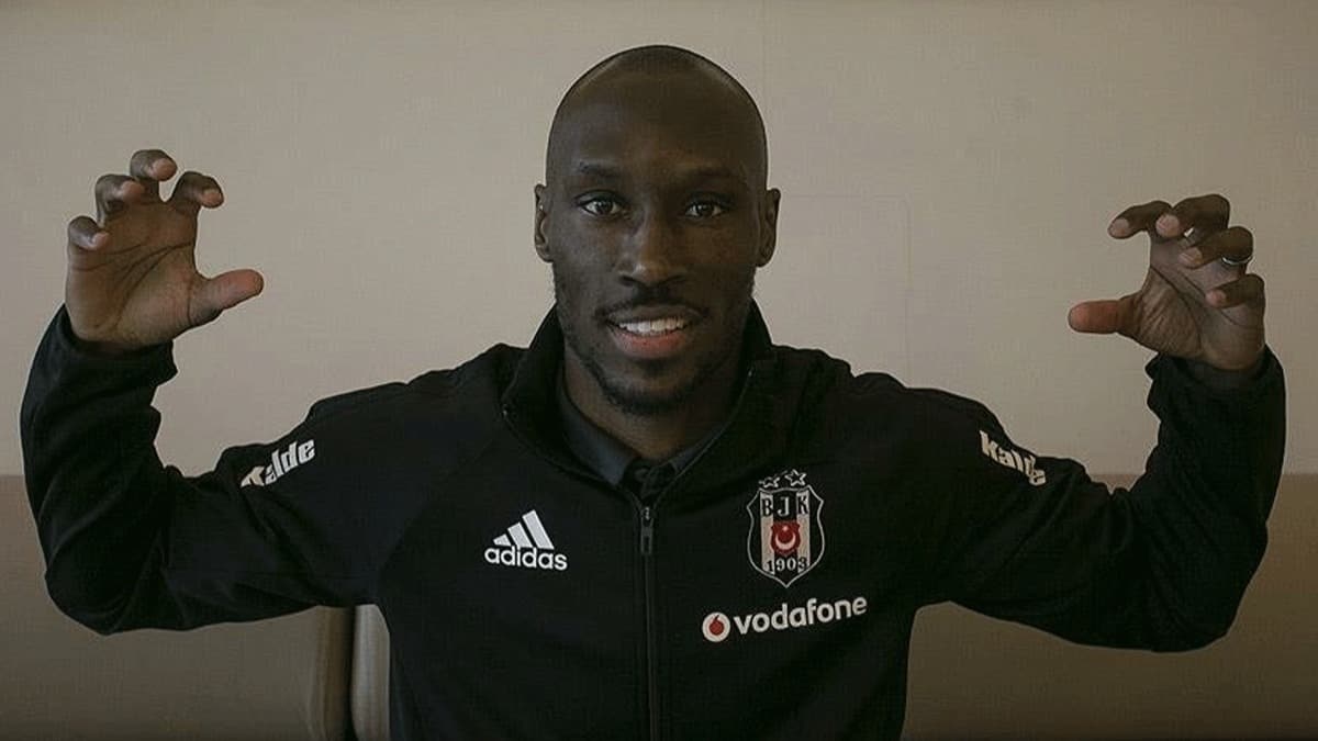 Atiba futbolu bırakınca da futbolun içinde kalmak istiyor