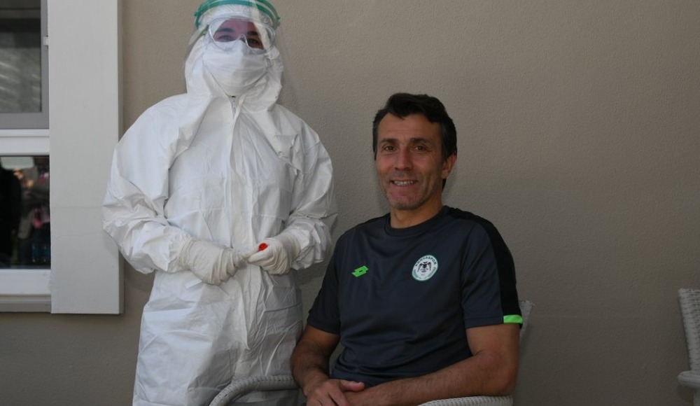 Konyaspor'da teknik heyet ve sporcular Kovid-19 testinden geçti
