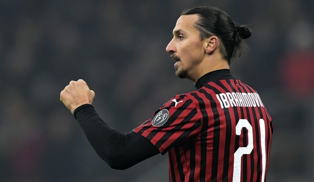 Zlatan döndü, karantinaya alındı!